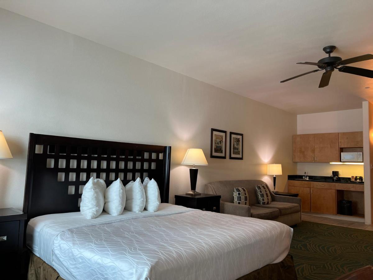Sunchase Inn & Suites South Padre Island Exterior photo
