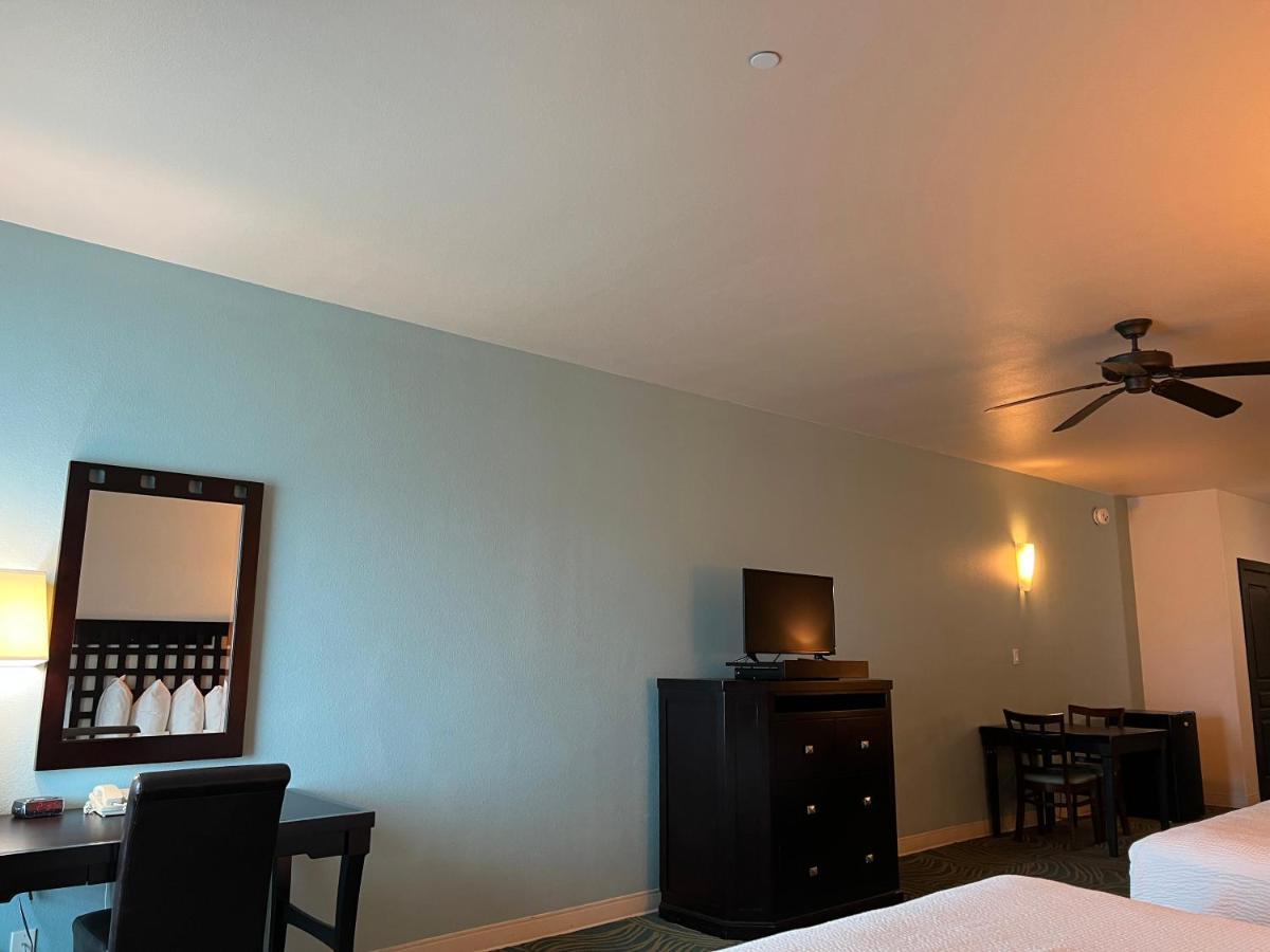 Sunchase Inn & Suites South Padre Island Exterior photo