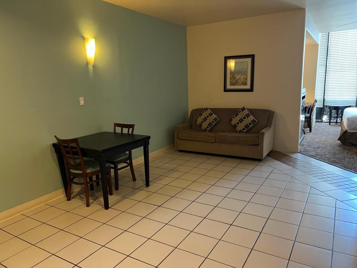 Sunchase Inn & Suites South Padre Island Exterior photo